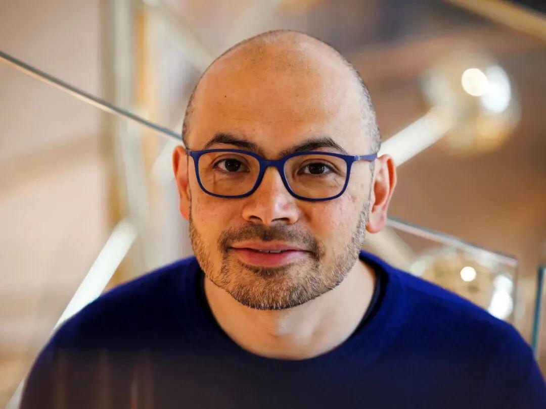 Google DeepMind CEO：扩大 AI 规模是实