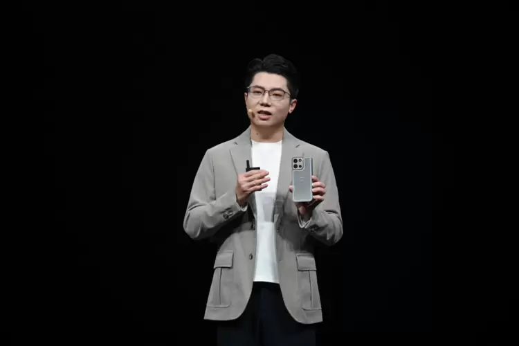 一加Turbo 6系列发布：同档最强游戏续航与满级防水体验(图1)